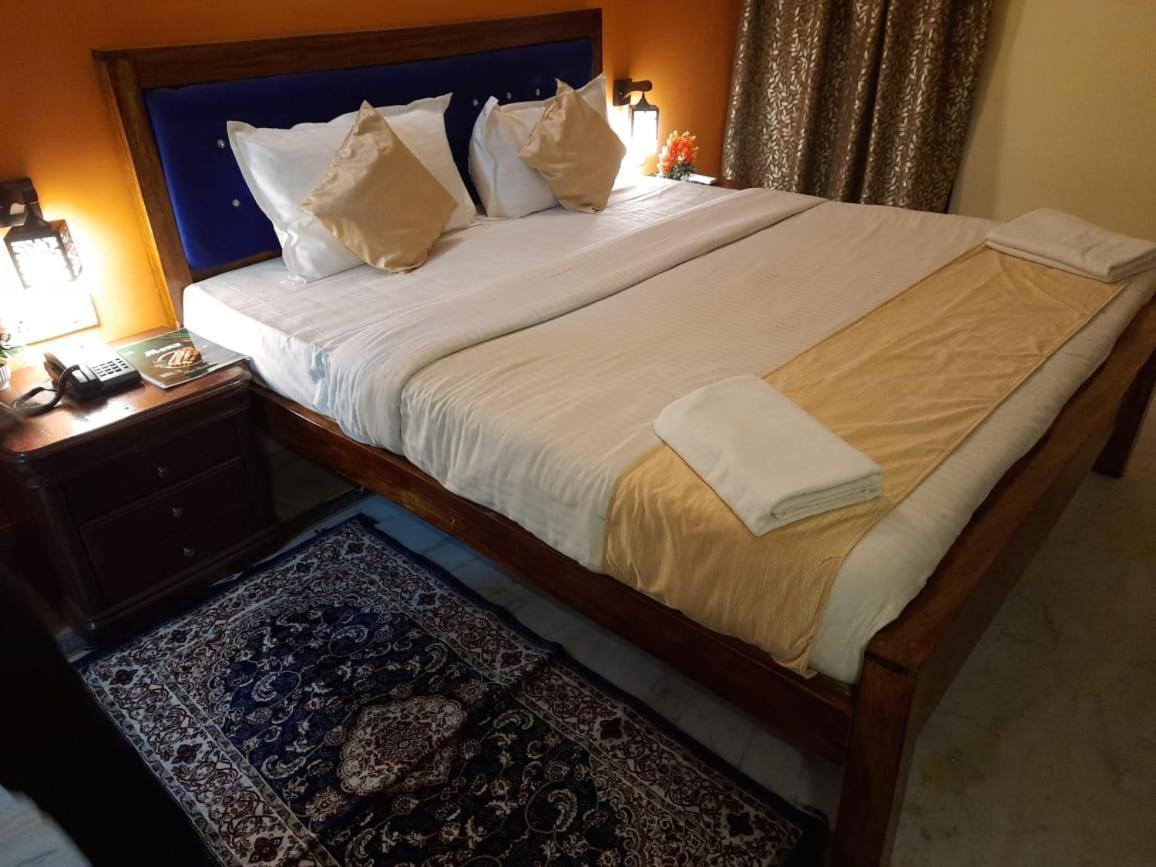 Hotel Surya Beach Inn Пури Экстерьер фото